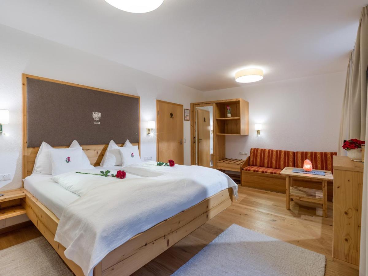 Gartenhotel Rosenhof Bei Kitzbuehel Oberndorf in Tirol Kültér fotó